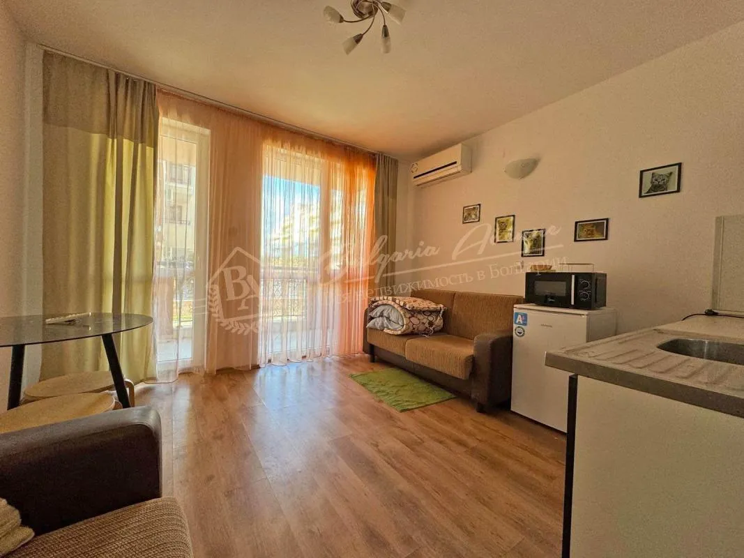 Квартира-студия в Casa Rossa, Солнечный берег