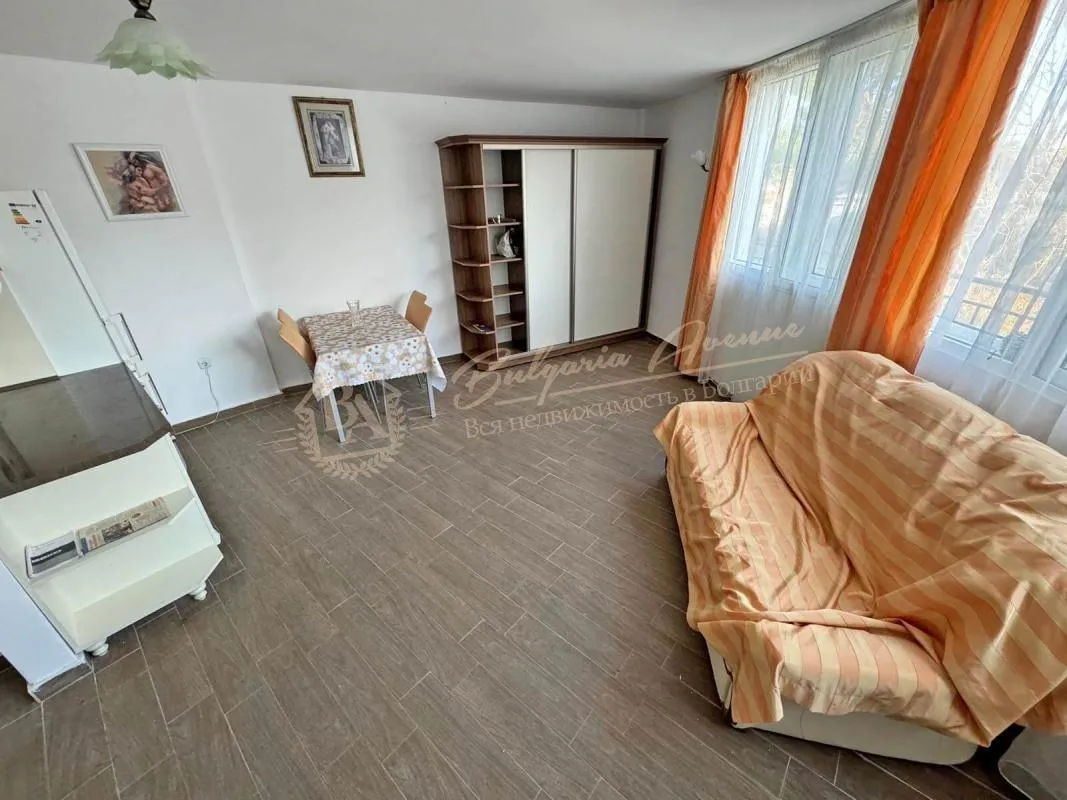 Большая меблированная квартира-студия в Aravana, Солнечный берег