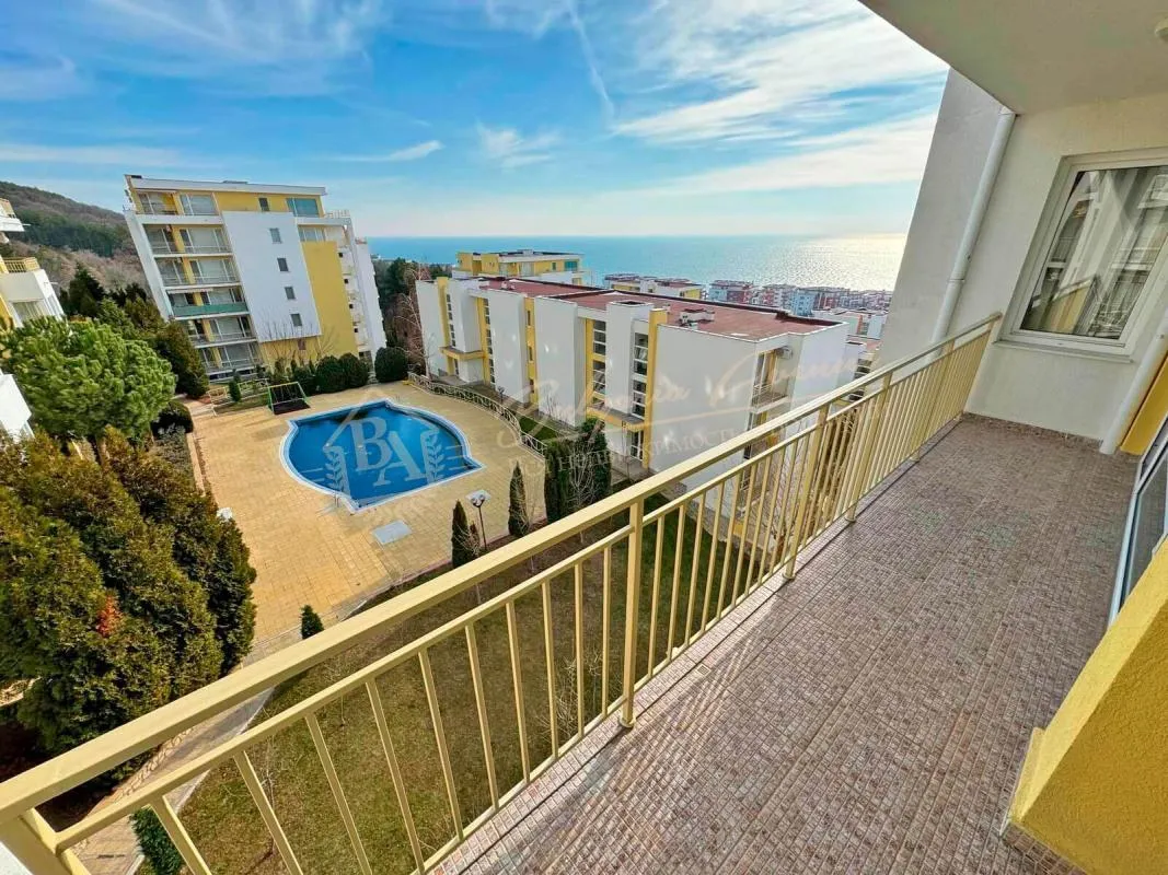 Апартамент с 1 спальней в комплексе Crown Fort, Свети Влас