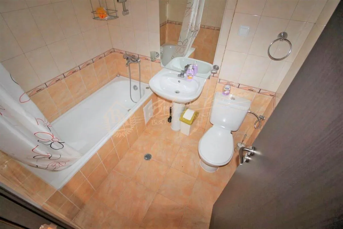 Трехкомнатный апартамент с видом на море в Елените - комплекс "Вилла Романа"