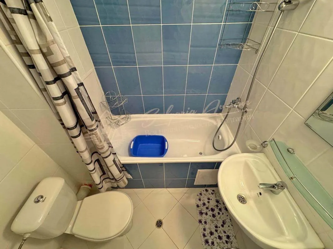 Меблированный апартамент с 1 спальней  в комплексе "Гербер Резиденс 3", Солнечный берег