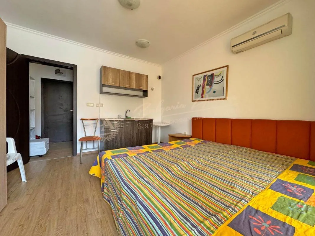 Меблированная студия в комплексе "Вилла Астория 3", Елените