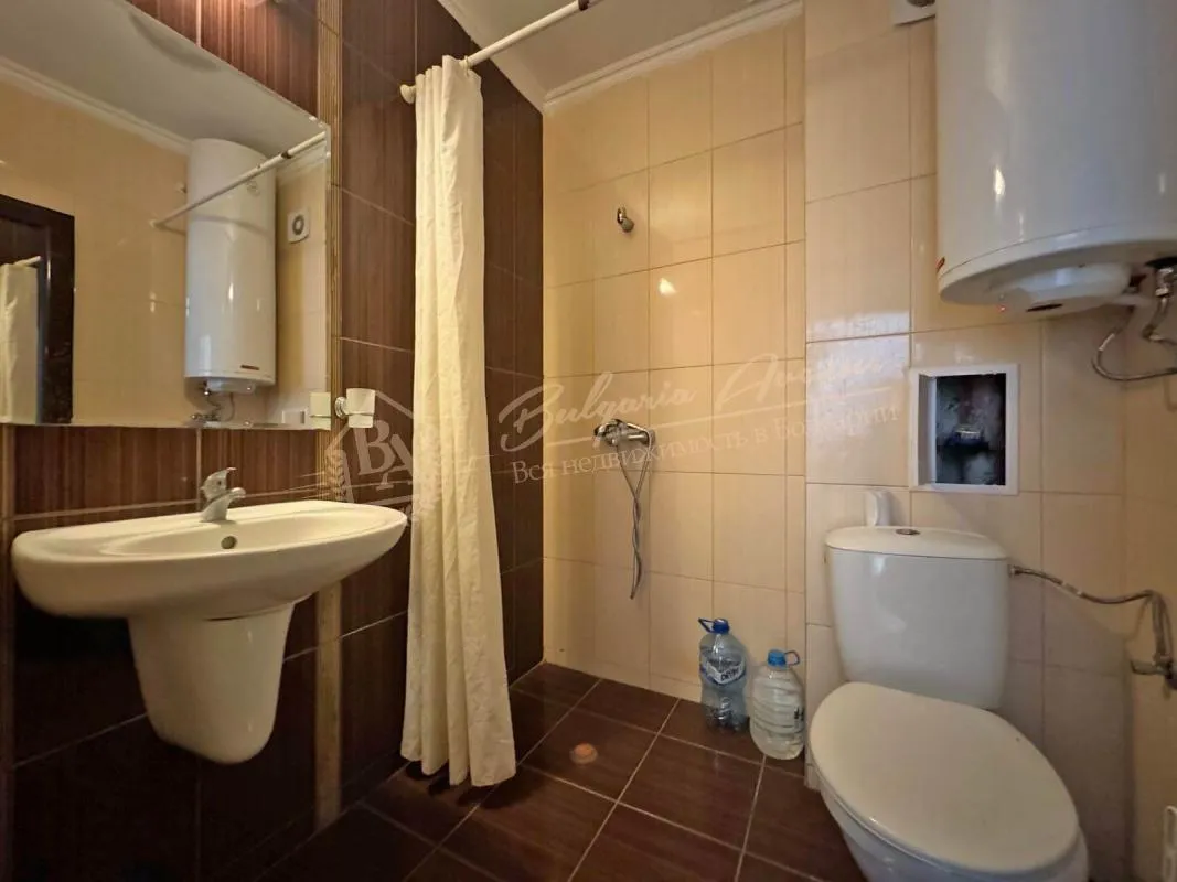 Двухкомнатный апартамент с видом на море в Villa Astoria, Елените