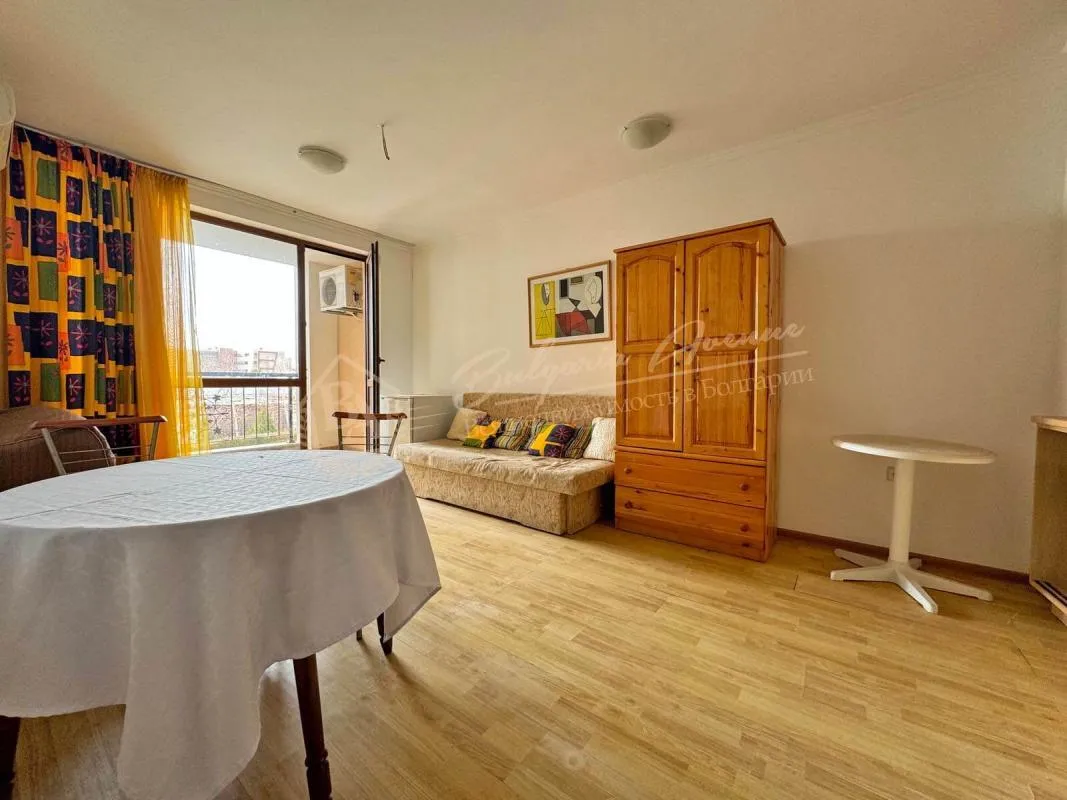 Двухкомнатный апартамент с видом на море в Villa Astoria, Елените