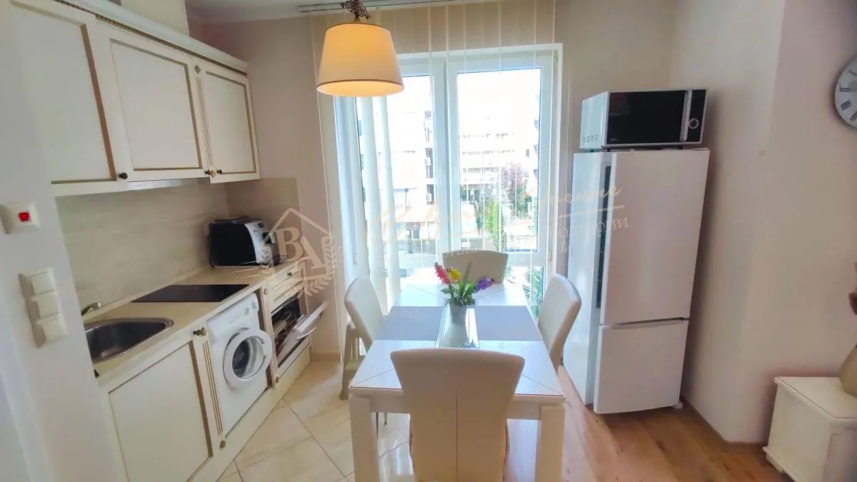 Уютный двухкомнатный апартамент в комплексе «Даун Парк Делюкс», Солнечный берег