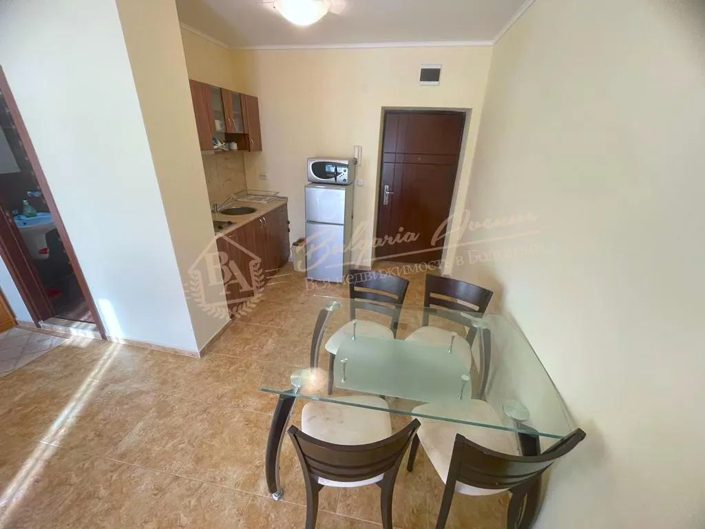 Большая удобная студия в комплексе "Аполлон-3", Равда