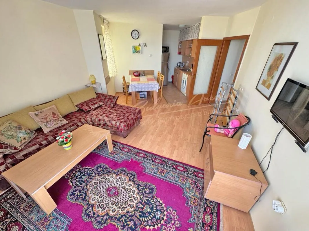 Апартамент с 1 спальней в комплексе "Краун Форт", Свети Влас. Вид на море