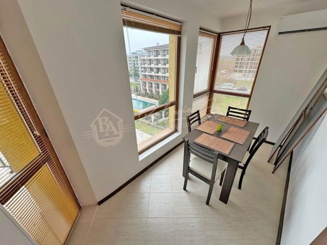 Двухкомнатная квартира в комплексе Diamond Palace, Солнечный берег