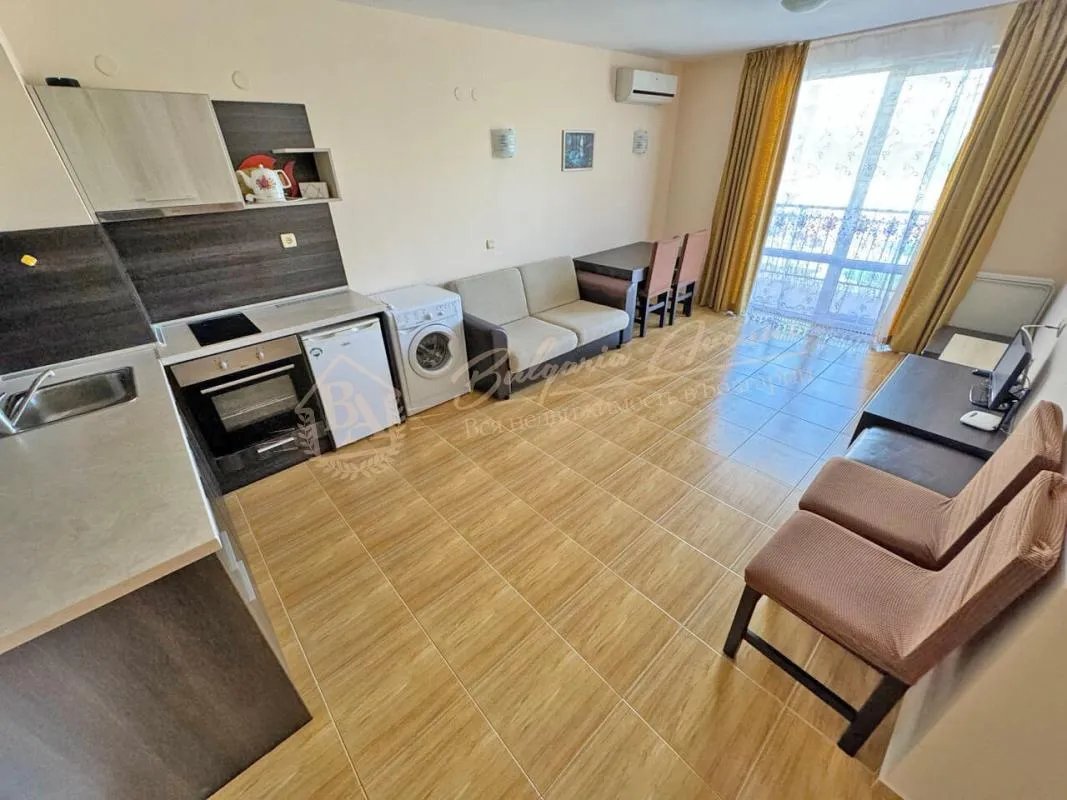 Двухкомнатная квартира с видом на бассейн в комплексе Sky Dreams, Святой Влас