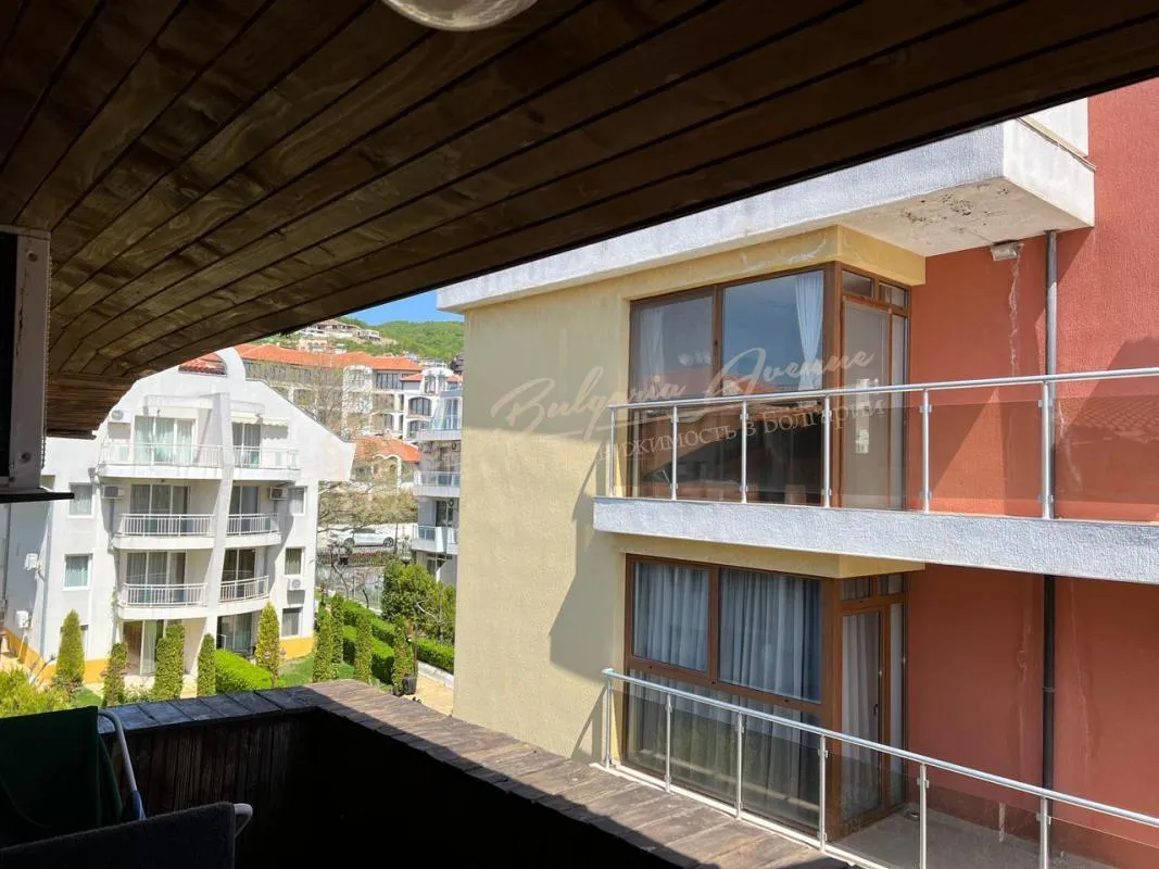 Апартамент с 1 спальней в комплексе "Шато Несебр"