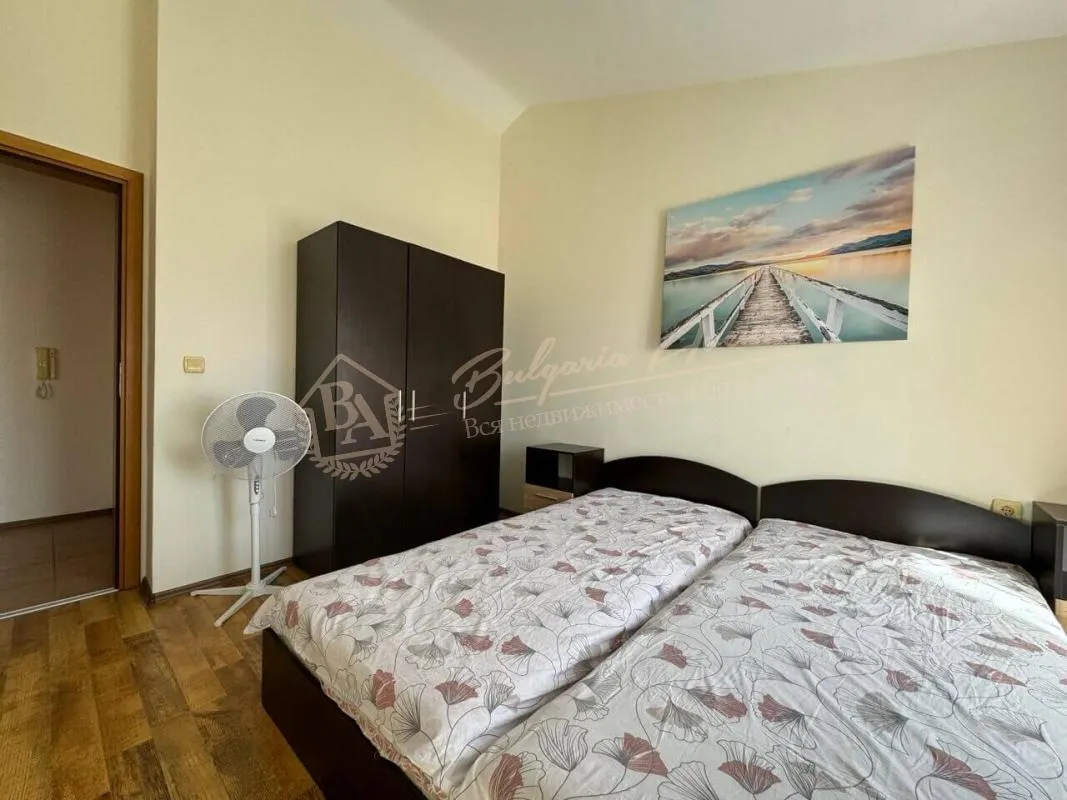 Меблированная двухкомнатная квартира в комплексе Arkadia, Солнечный берег