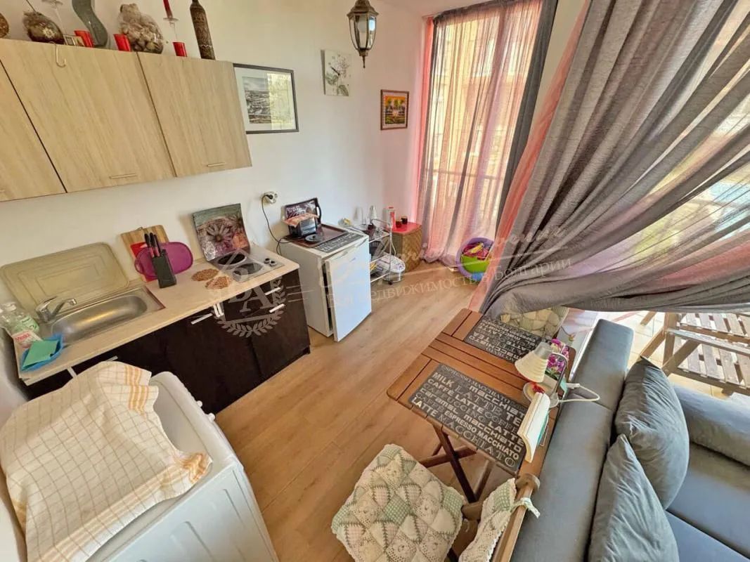 Двухкомнатная квартира в комплексе Sunny View South, Солнечный берег - низкая такса