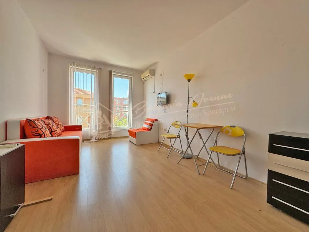 Недорогая студия в комплексе Sunny Day 6, Солнечный берег