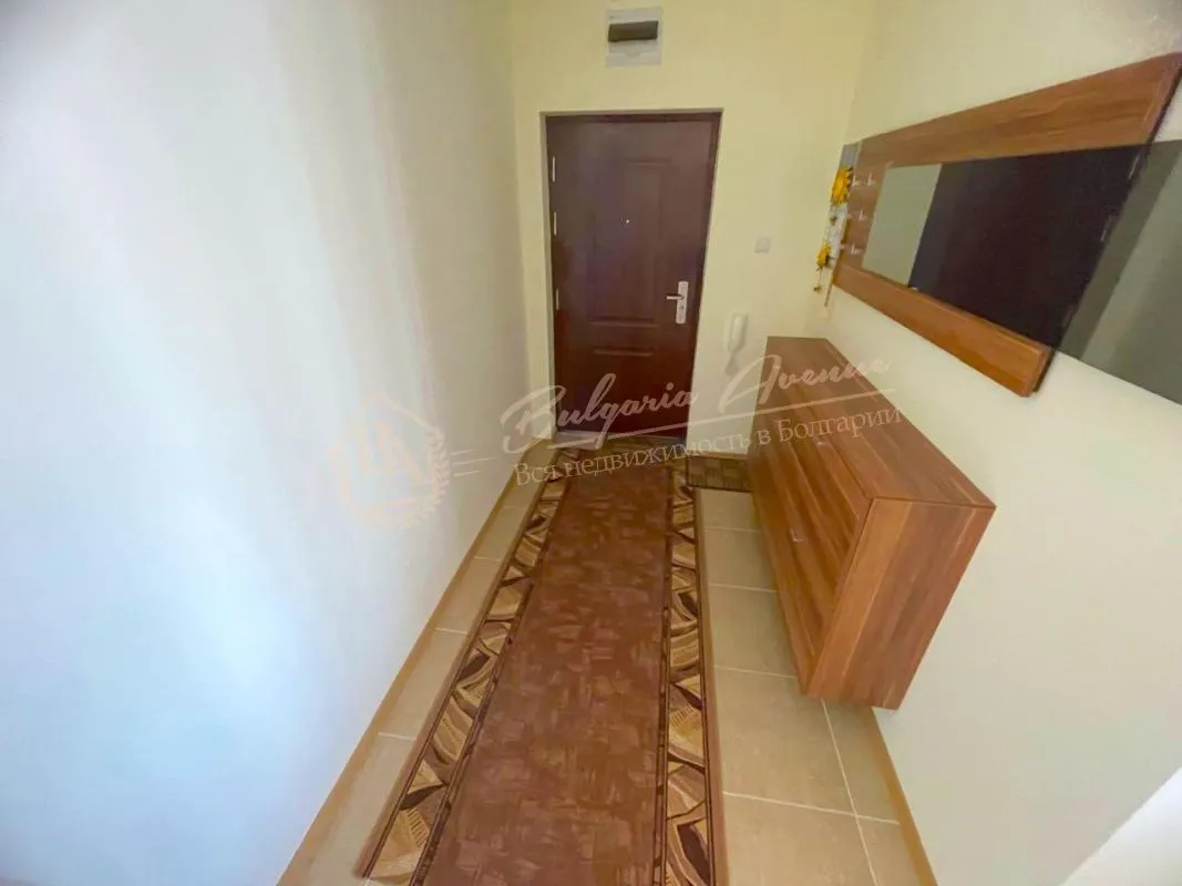 Двухкомнатный апартамент с видом на бассейн в комплексе Аполлон-7 Равда