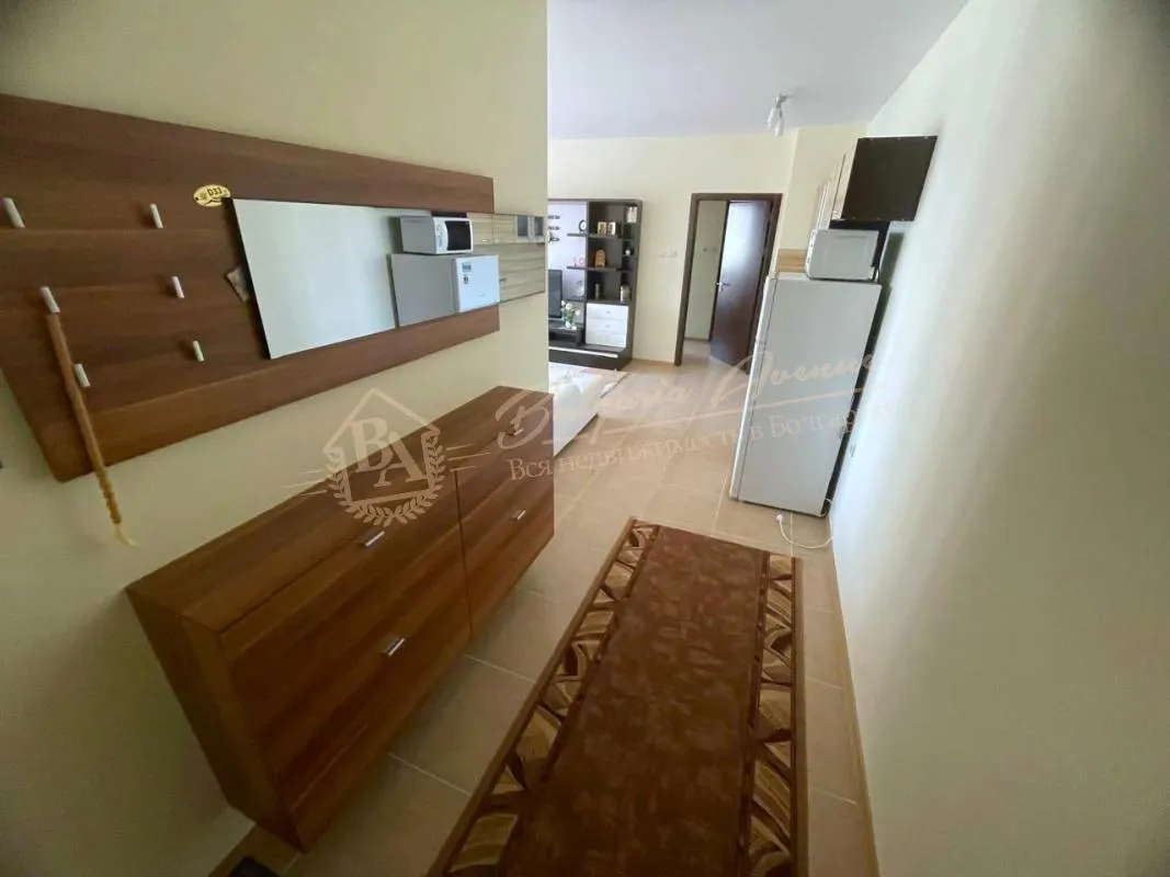 Двухкомнатный апартамент с видом на бассейн в комплексе Аполлон-7 Равда