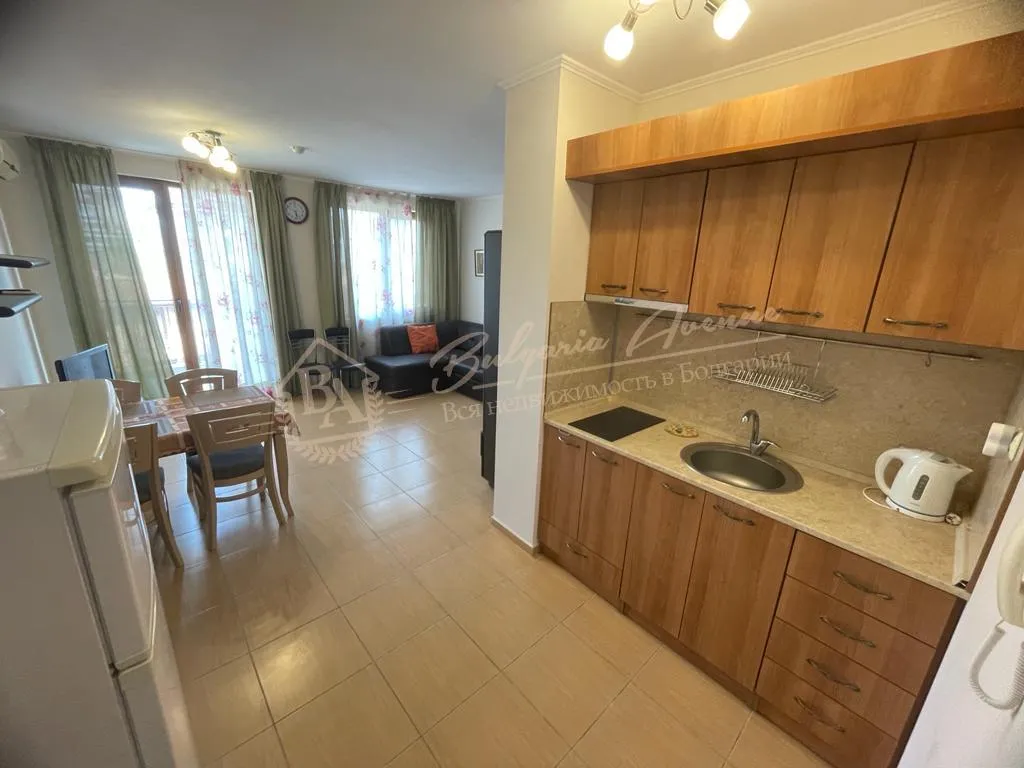 Большая квартира-студия в комплексе "Аполлон-7" Равда