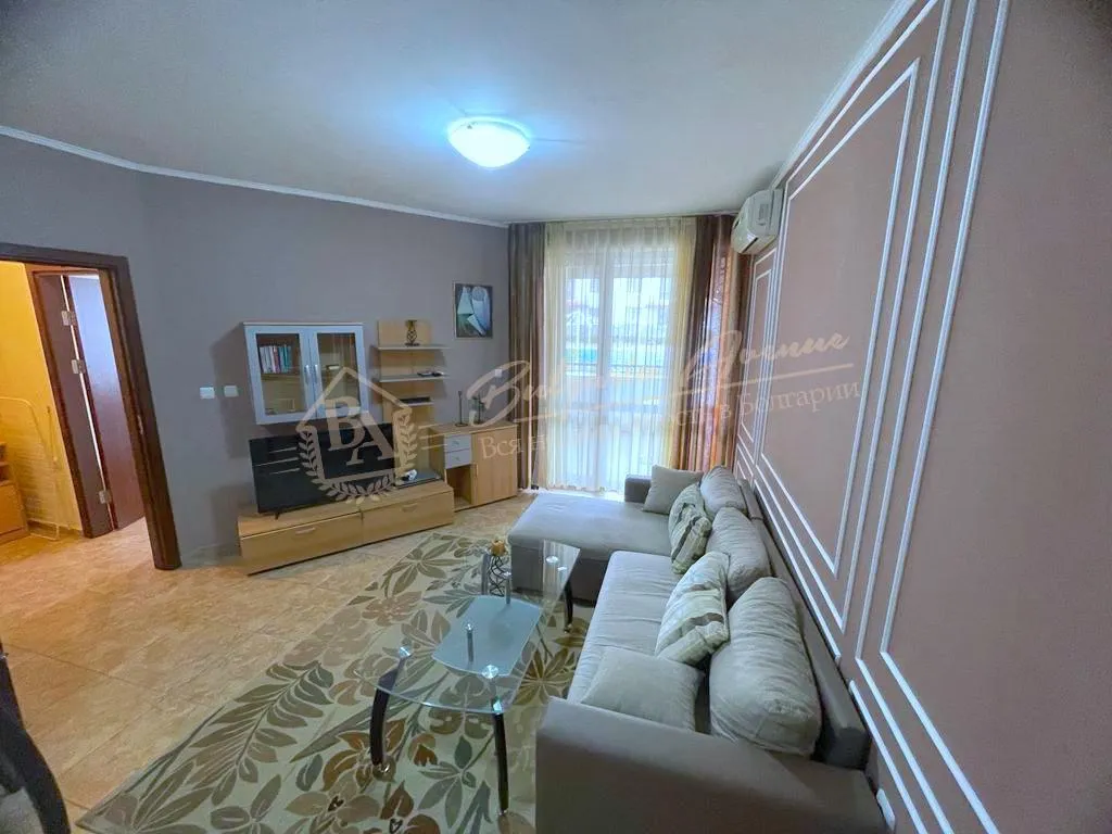 Двухкомнатный апартамент в комплексе «Аполлон-3», курортный поселок Равда