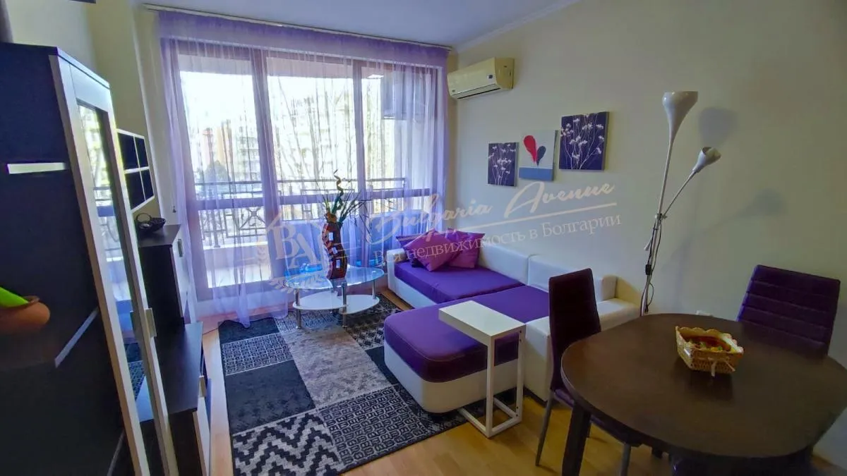 Двухкомнатный апартамент в комплексе «Пасифик-3», Солнечный берег.