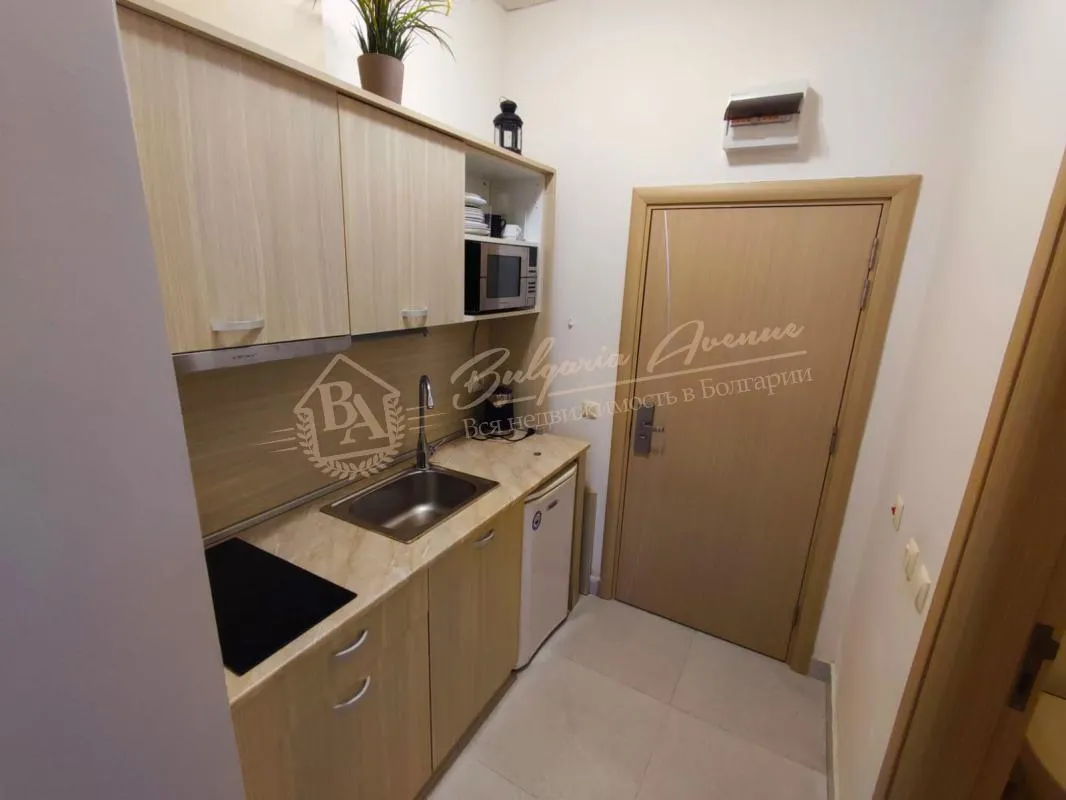 Квартира-студия по отличной цене в комплексе "Тарсис 2Б" Солнечный берег