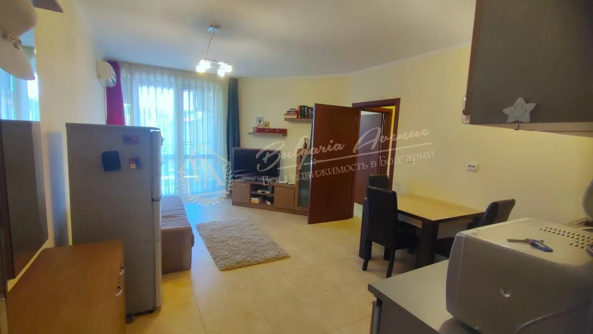 Трехкомнатный апартамент в комплексе «Аполлон-4», Равда