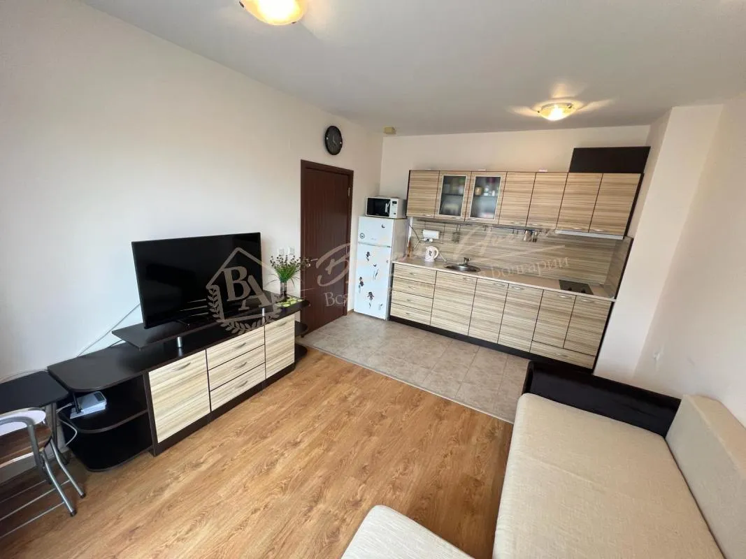 Уютный двухкомнатный апартамент в к-се «Аполлон-8», Равда - вид на бассейн