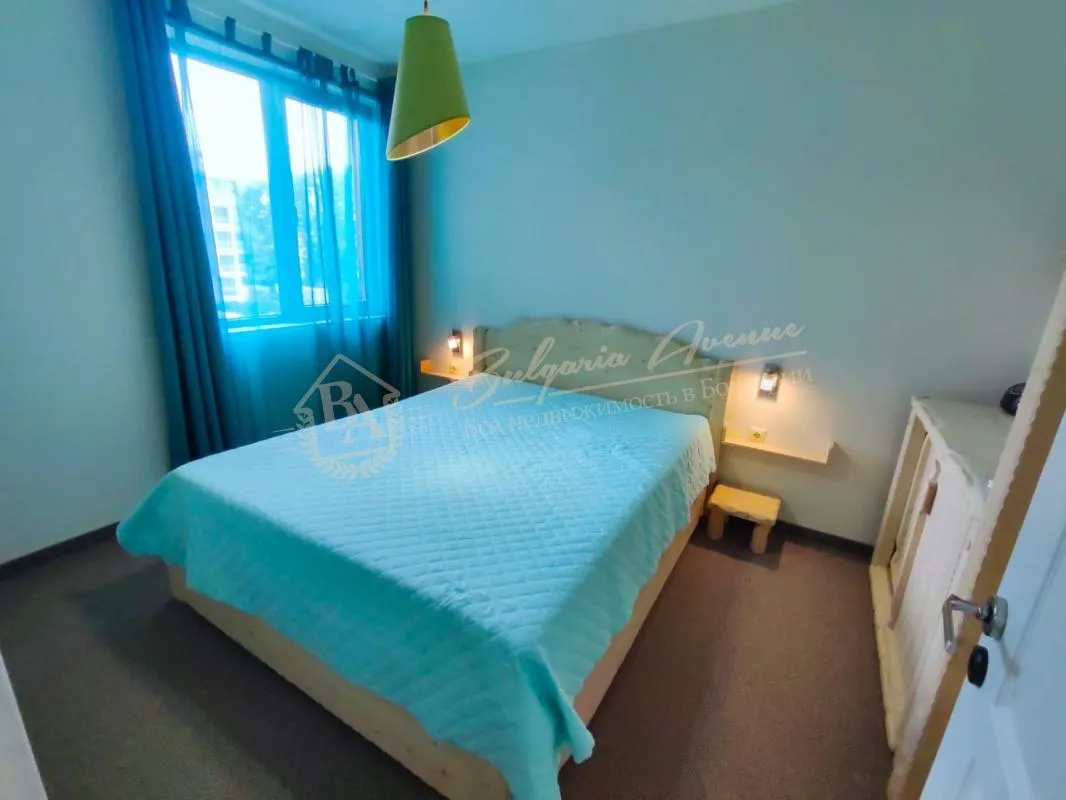 Трехкомнатный апартамент в комплексе «Тарсис НОВА», Солнечный берег