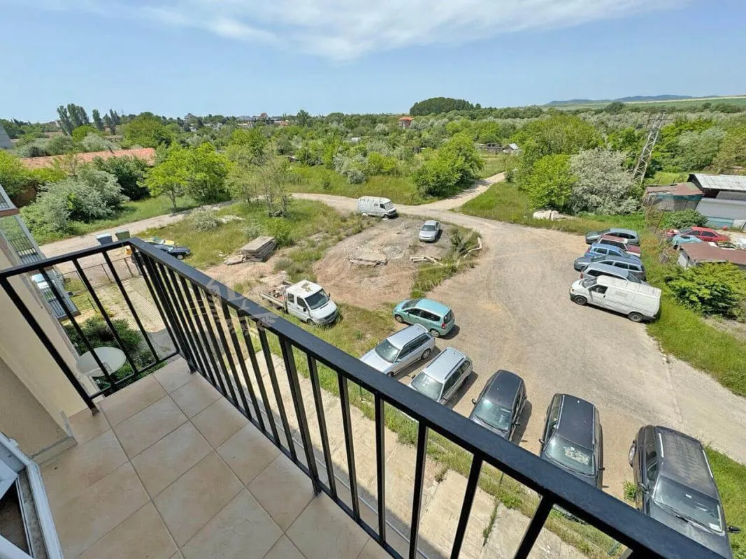 Двухкомнатная квартира в комплексе Sunny View South, Солнечный берег, 2 террасы