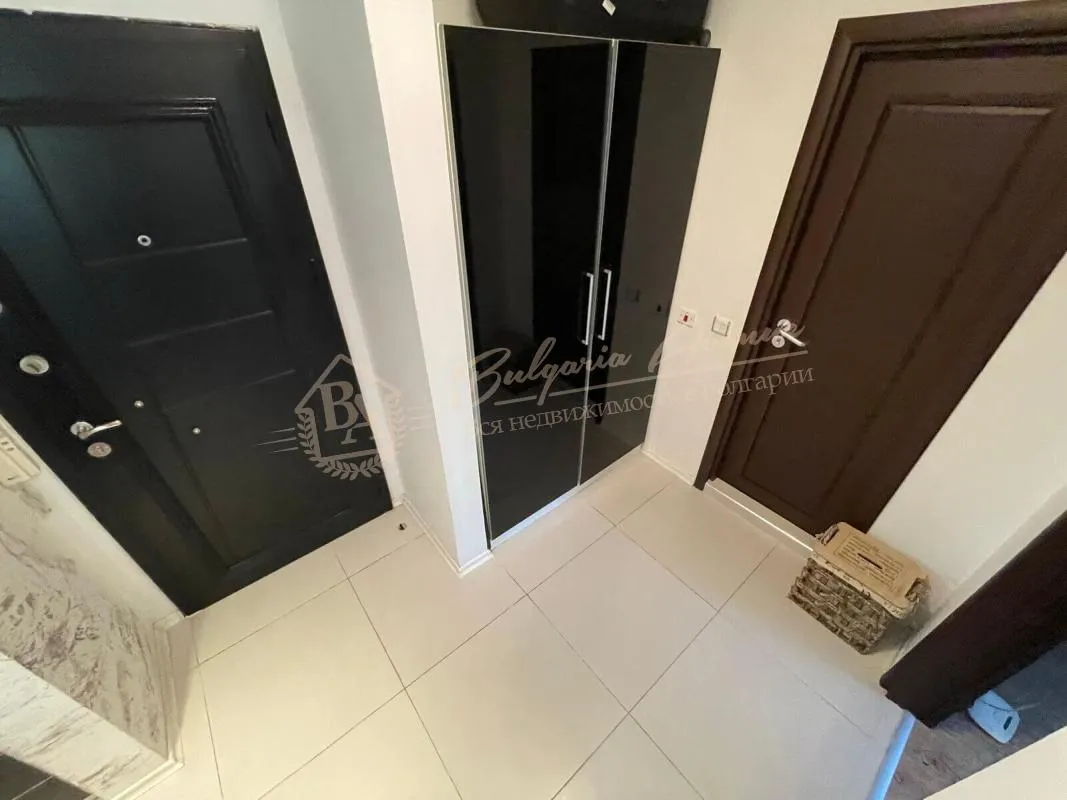 Апартамент с 1 спальней в комплексе "Рич" в Несебре