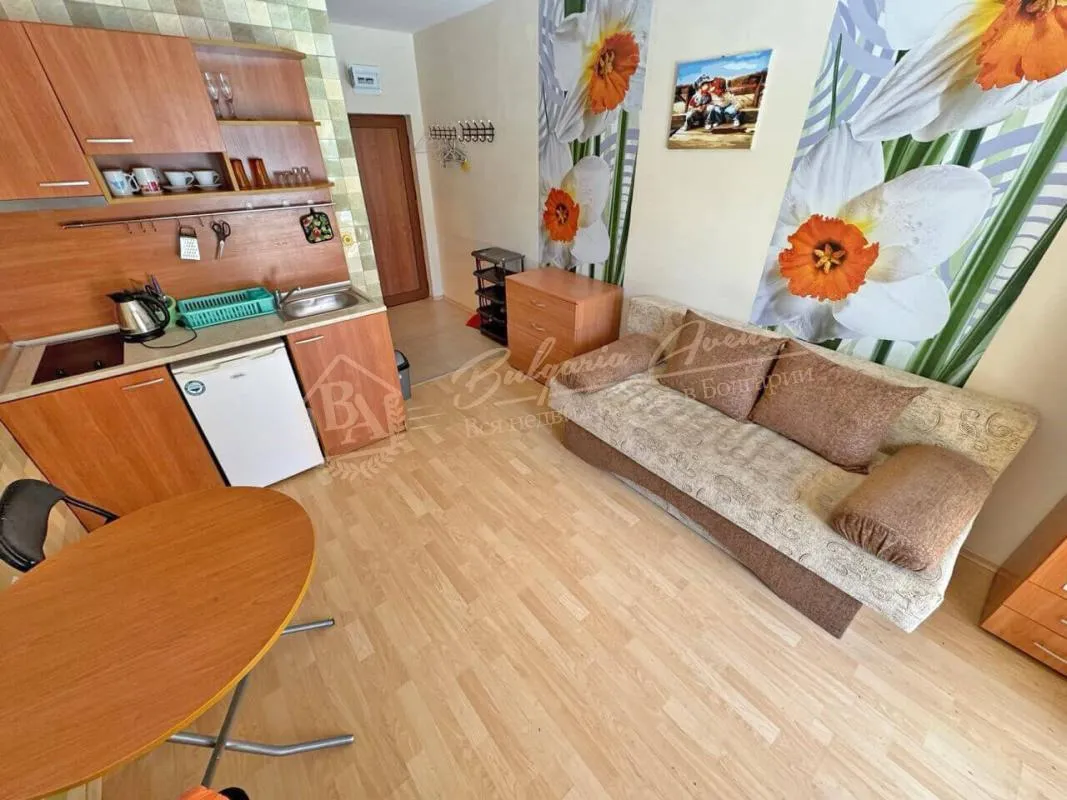 Квартира-студия в комплексе Amadeus 11, Солнечный берег