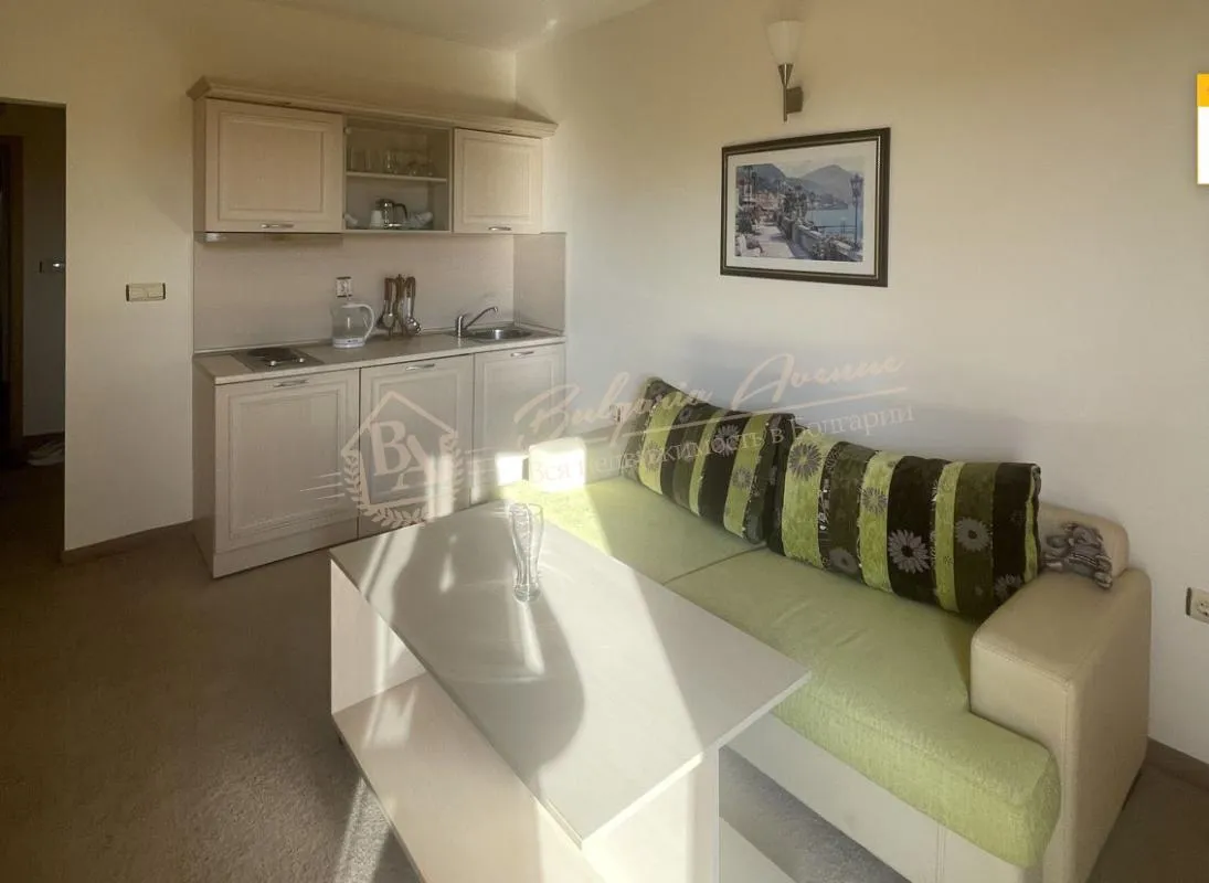 Двухкомнатная квартира рядом с морем в комплексе Авалон, Солнечный Берег