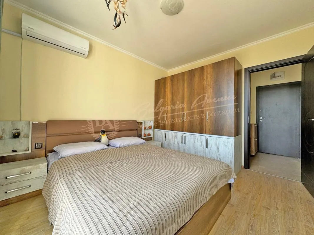 Двухкомнатная квартира с видом на море в комплексе Villa Astoria 3, курорт Елените