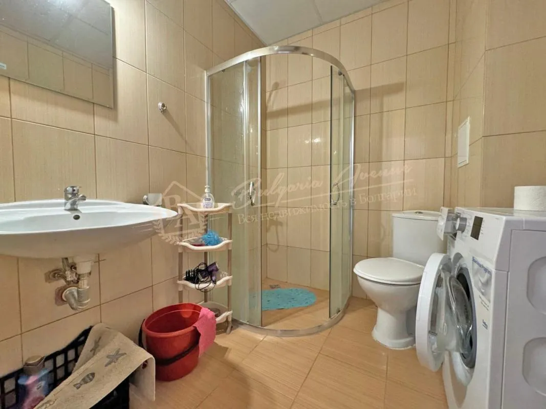 Просторная двухкомнатная квартира в комплексе "Санни Вью Централ", Солнечный берег