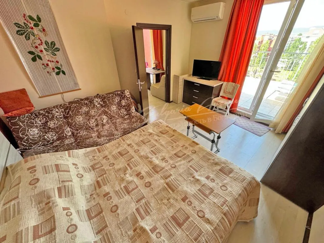 Двухкомнатная квартира в комплексе Aphrodite 2, Солнечный берег