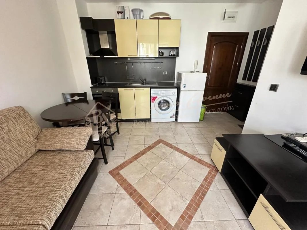 Двухкомнатный апартамент с видом на море в комплексе «Трявна Бич» Святой Влас