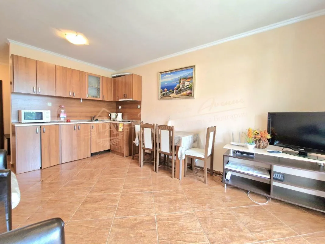 Двухкомнатная квартира в "Helios" Святой Влас