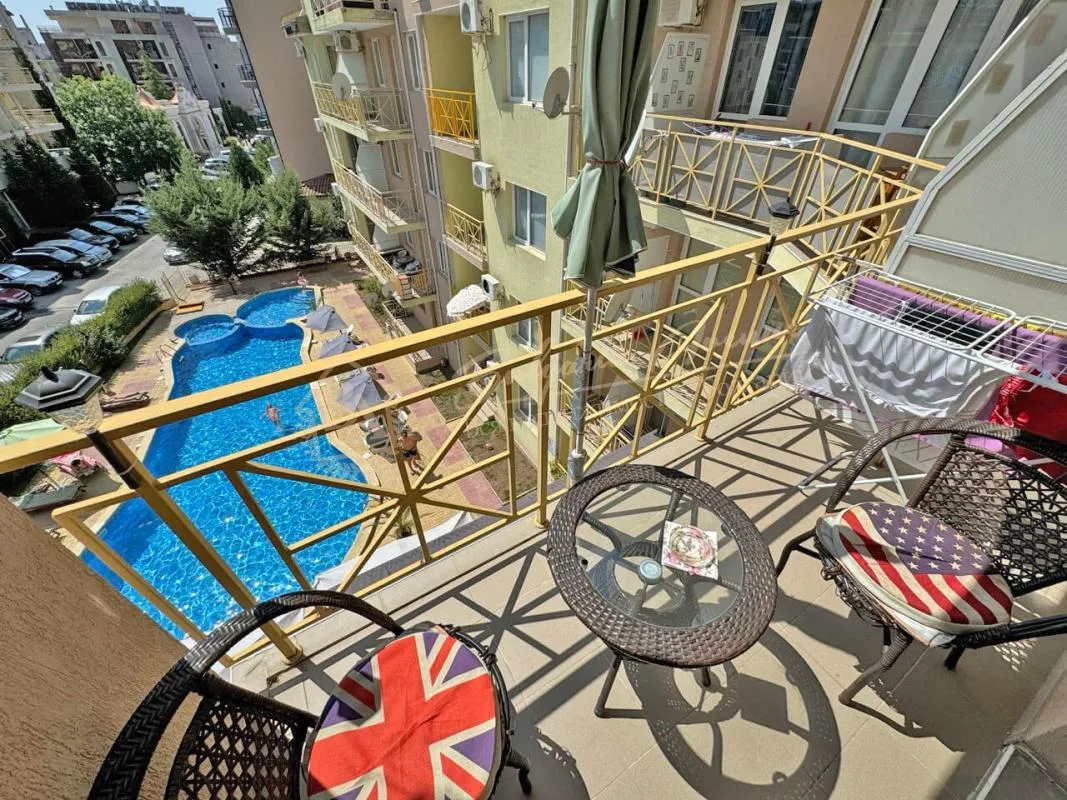 Красивый трехкомнатный апартамент с 2 террасами в комплексе Diamond Sky