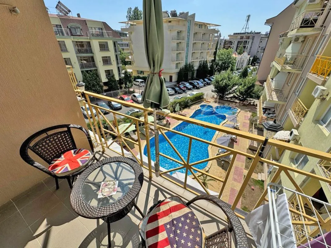 Красивый трехкомнатный апартамент с 2 террасами в комплексе Diamond Sky