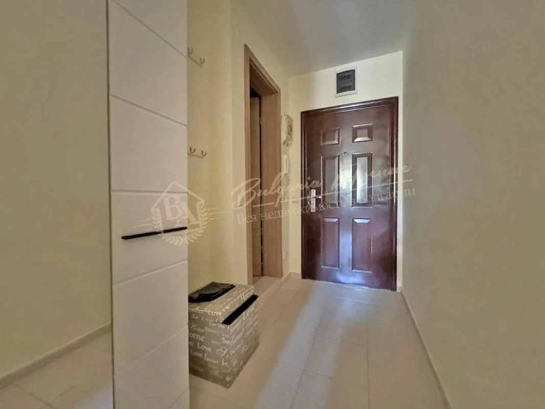 Двухкомнатная квартира на партере в комплексе Sea Fort, Свети Влас.