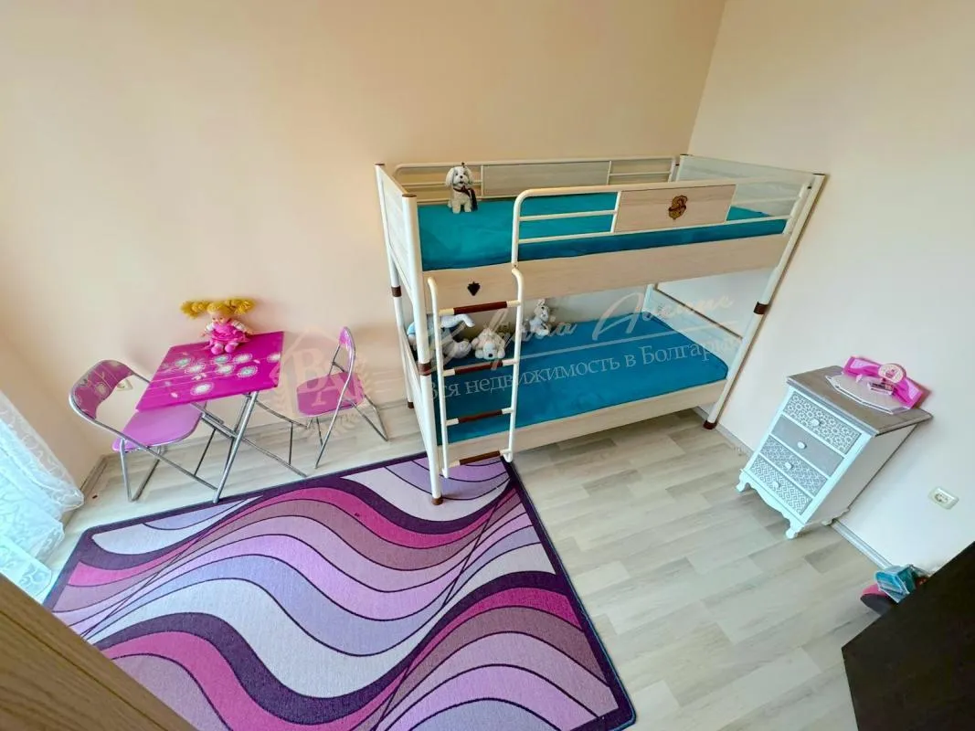 Просторный трехкомнатный апартамент с панорамным видом на море в комплексе «Аполлон-Несебр» 