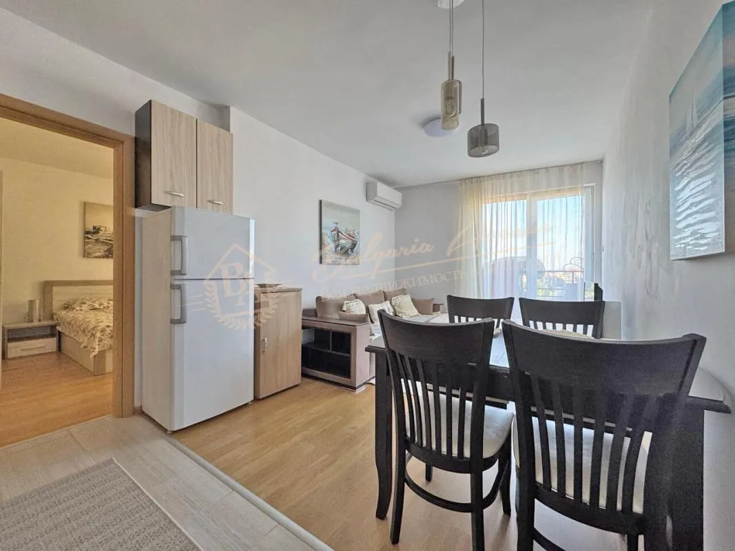 Трехкомнатный апартамент в комплексе Messembria Resort, Солнечный берег