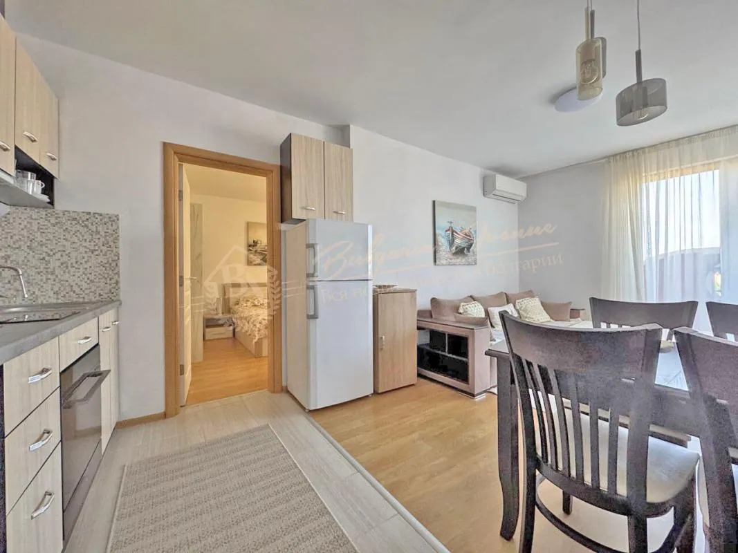 Трехкомнатный апартамент в комплексе Messembria Resort, Солнечный берег