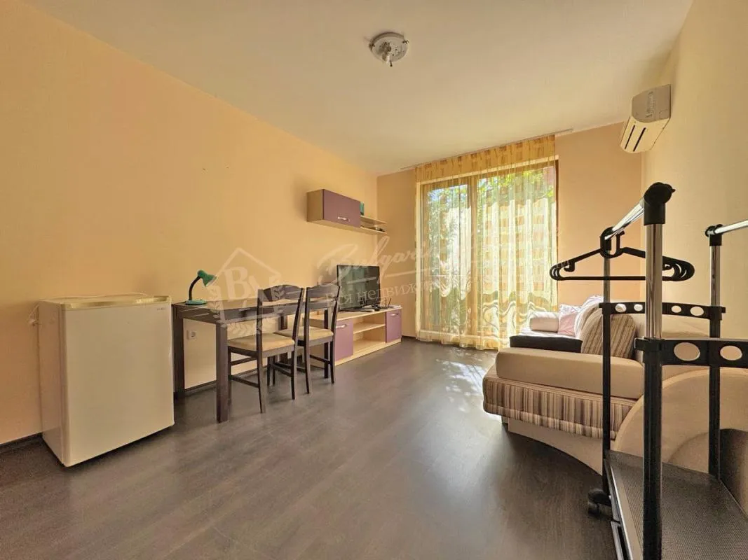 Меблированная студия в комплексе Villa Astoria, Елените