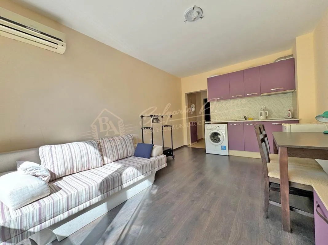 Меблированная студия в комплексе Villa Astoria, Елените