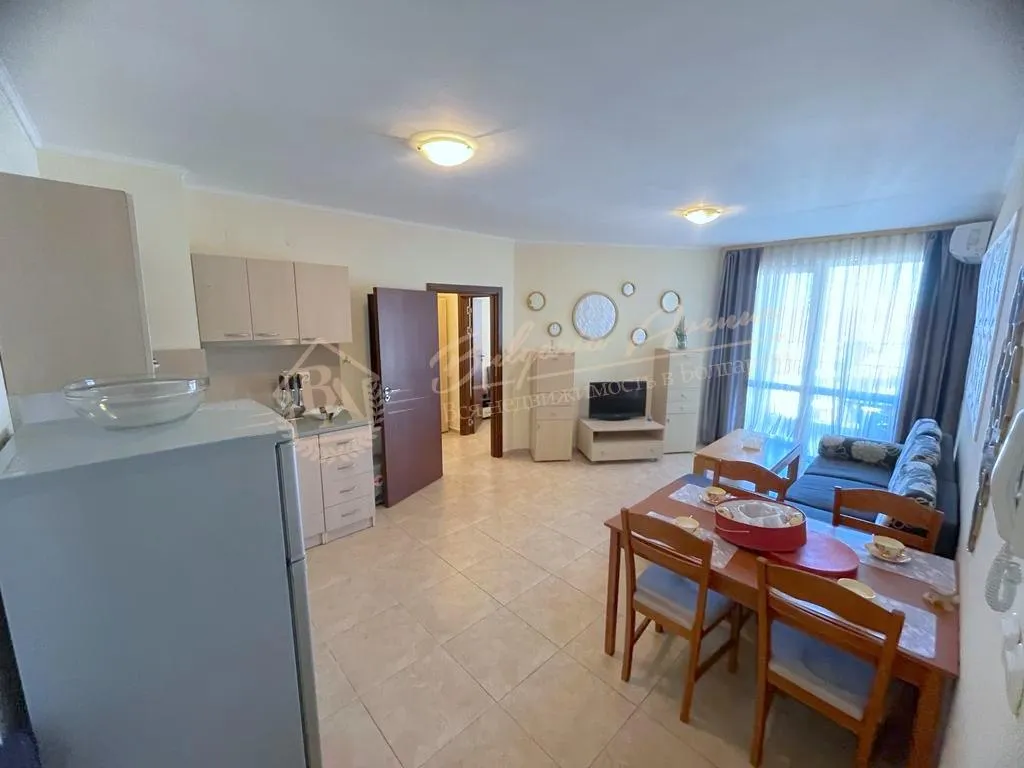 Уютный двухкомнатный апартамент в комплексе «Apollon-5» Равда