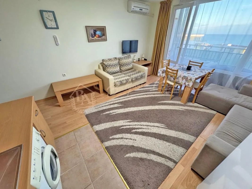 Двухкомнатная квартира с видом на море в комплексе Imperial Fort, Свети Влас