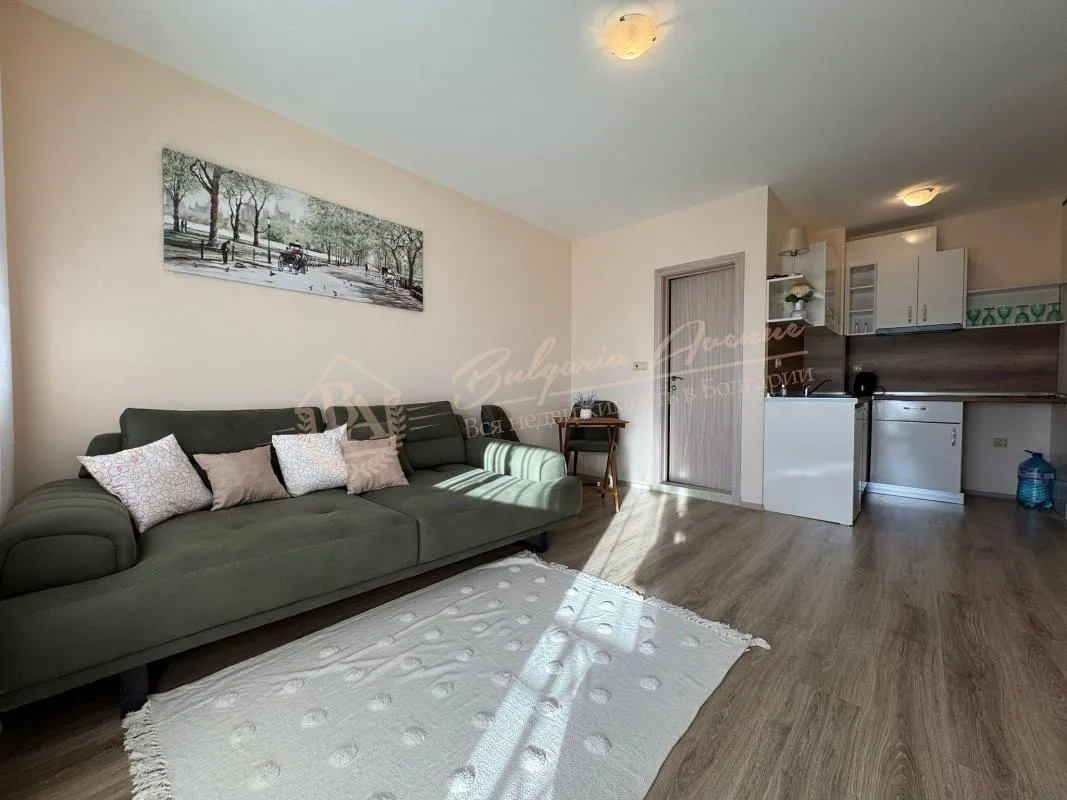 Квартира студия в комплексе «Аполлон-9» Равда