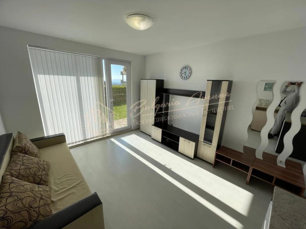 Квартира студия с видом на море в комплексе с низкой таксой поддержки "Орхидея Резиденс"