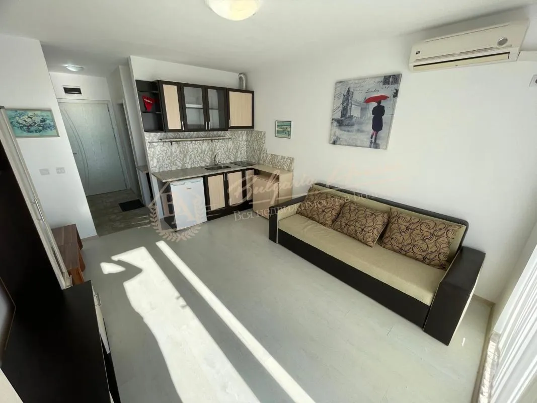 Квартира студия с видом на море в комплексе с низкой таксой поддержки "Орхидея Резиденс"