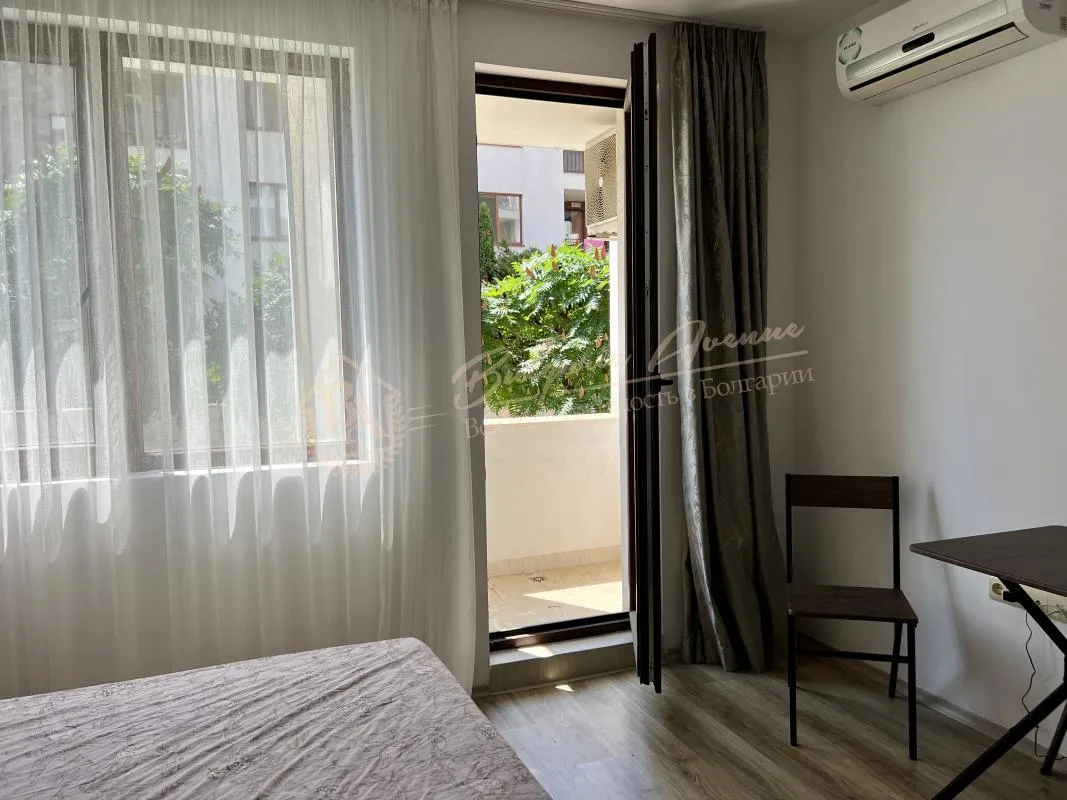 Продажа квартиры студии в комплексе «Аполлон-9» Равда