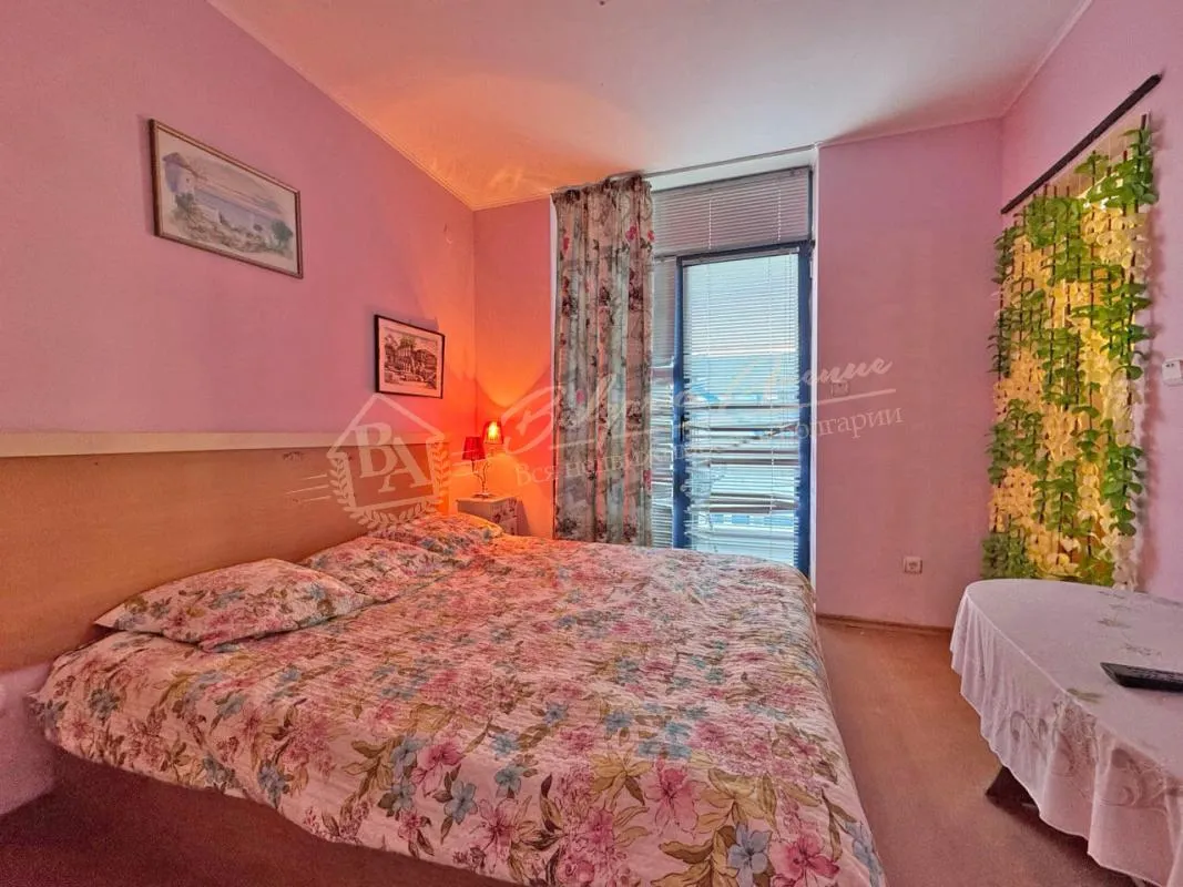 Двухкомнатный апартамент в комплексе Rainbow, Солнечный берег